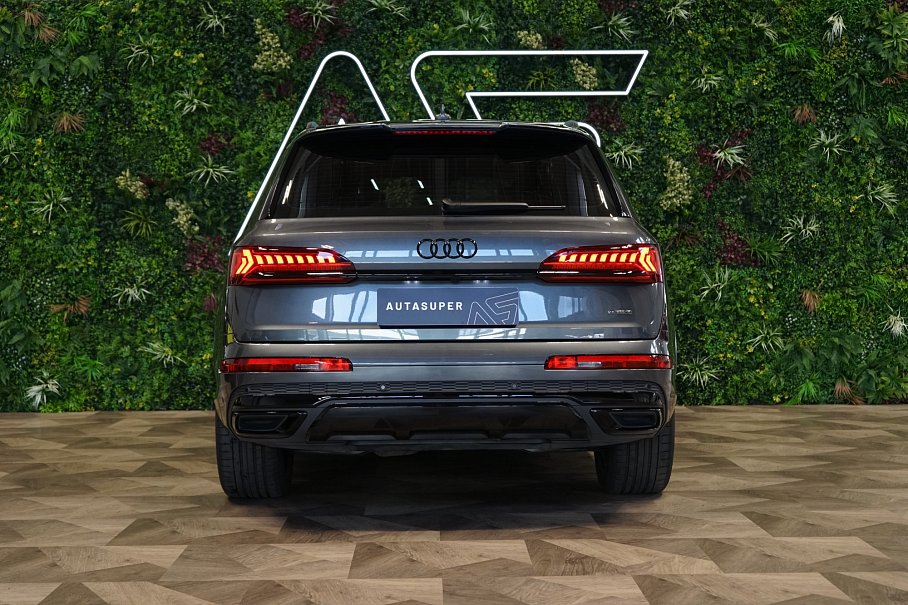 Audi Q7 50 TDI quattro