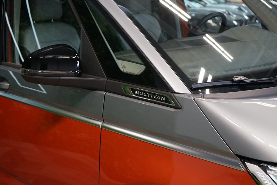 Volkswagen Multivan 2.0 TDI Style Long