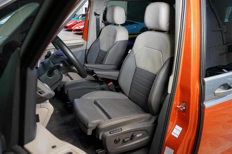 Volkswagen Multivan 2.0 TDI Style Long