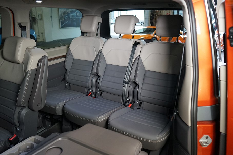 Volkswagen Multivan 2.0 TDI Style Long