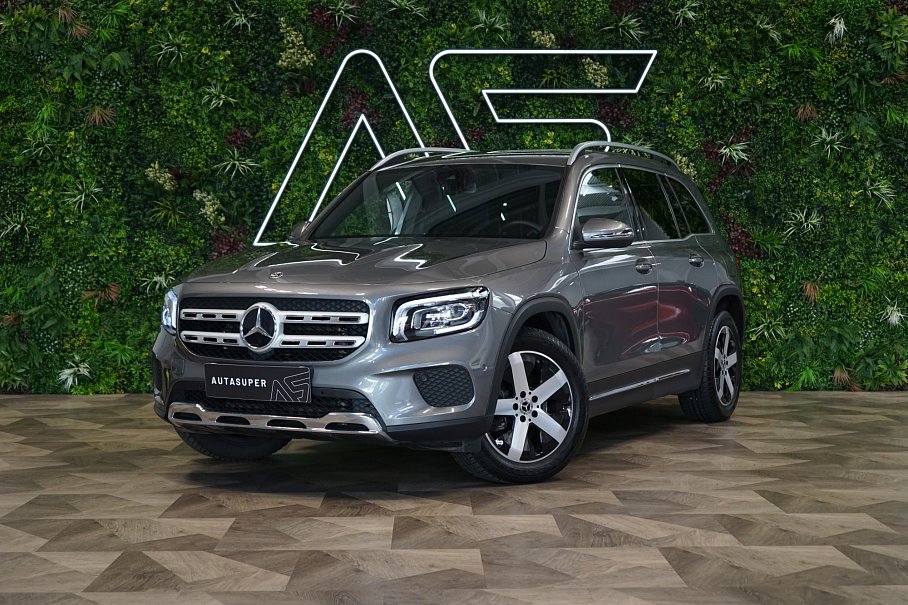 Mercedes-Benz GLB 180