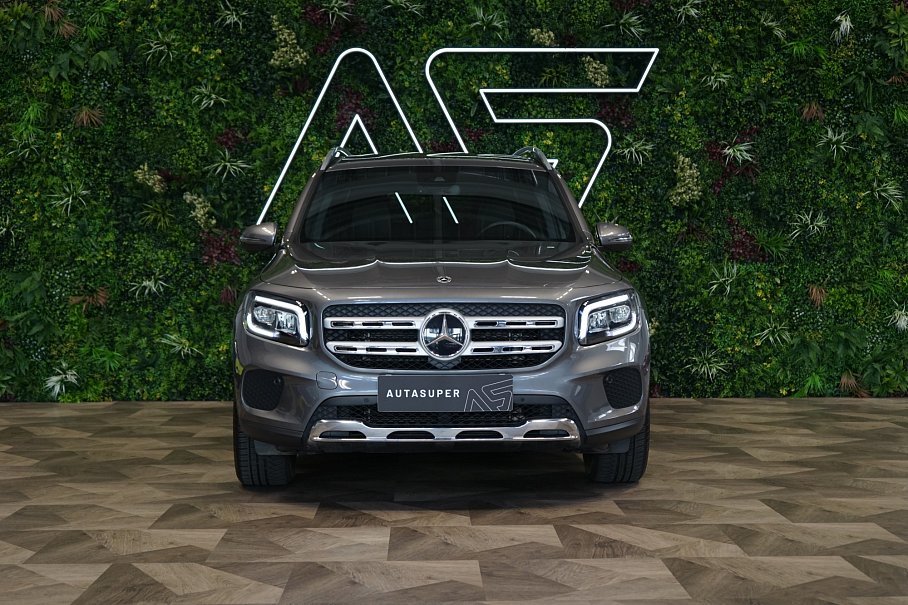 Mercedes-Benz GLB 180