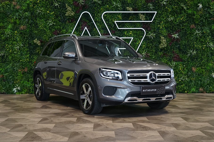 Mercedes-Benz GLB 180