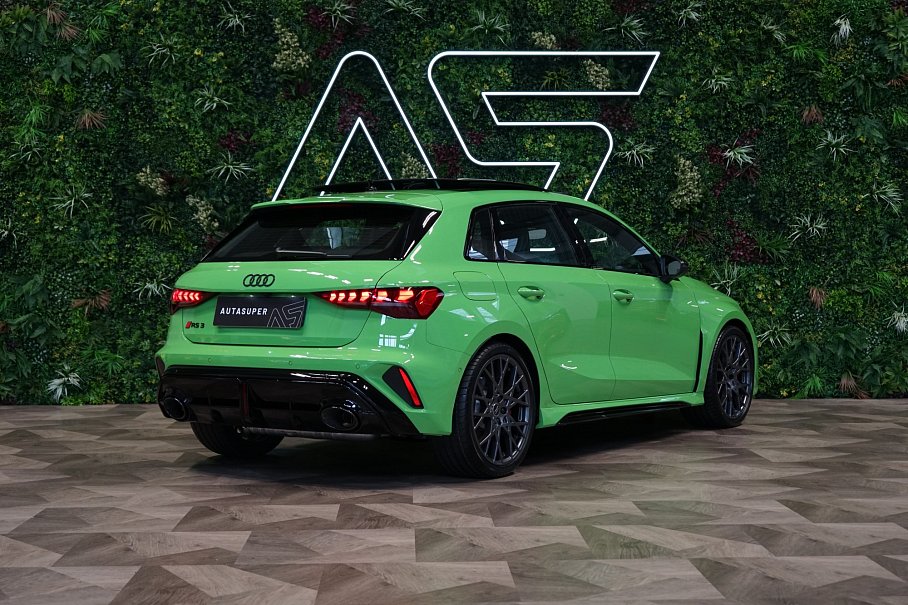 Audi RS 3 Sportback 2.5 TFSI quattro
