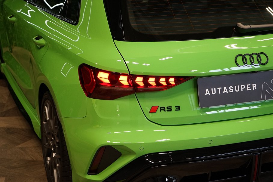 Audi RS 3 Sportback 2.5 TFSI quattro