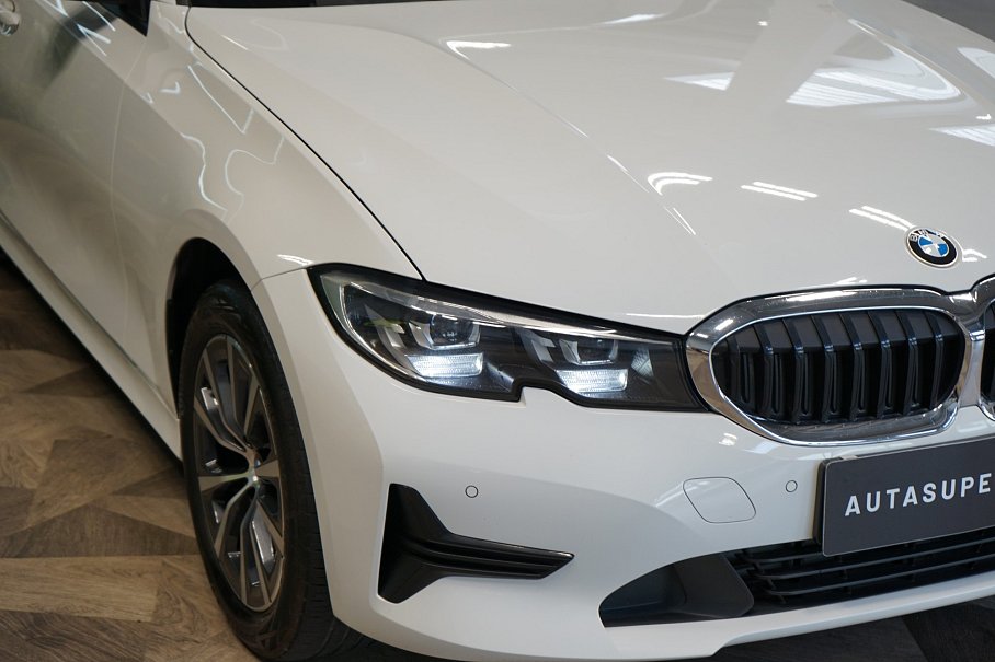 BMW Řada 3 320i xDrive