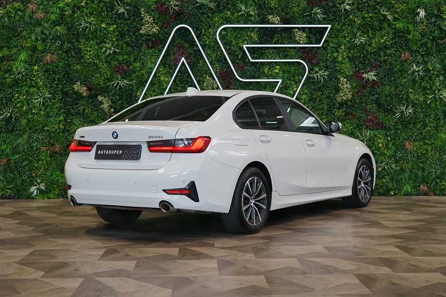 BMW Řada 3 320i xDrive