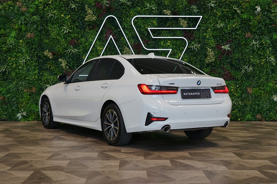 BMW Řada 3 320i xDrive