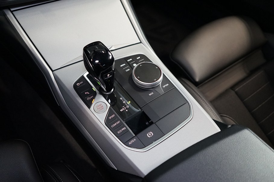 BMW Řada 3 320i xDrive