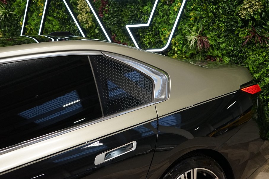 BMW Řada 7 740d xDrive