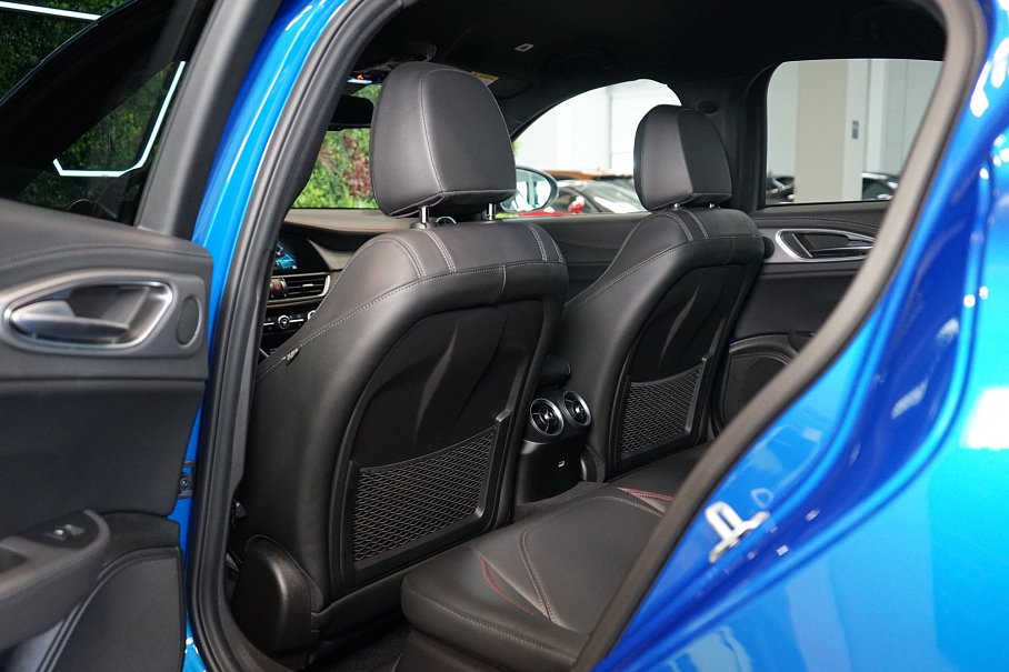 Alfa Romeo Giulia Competizione