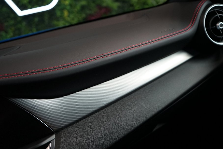 Alfa Romeo Giulia Competizione