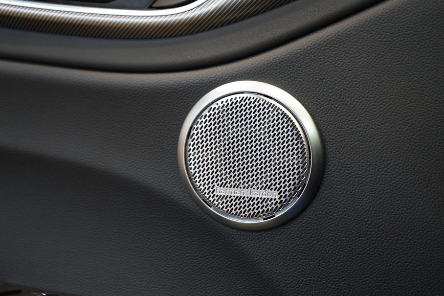 Alfa Romeo Giulia Competizione