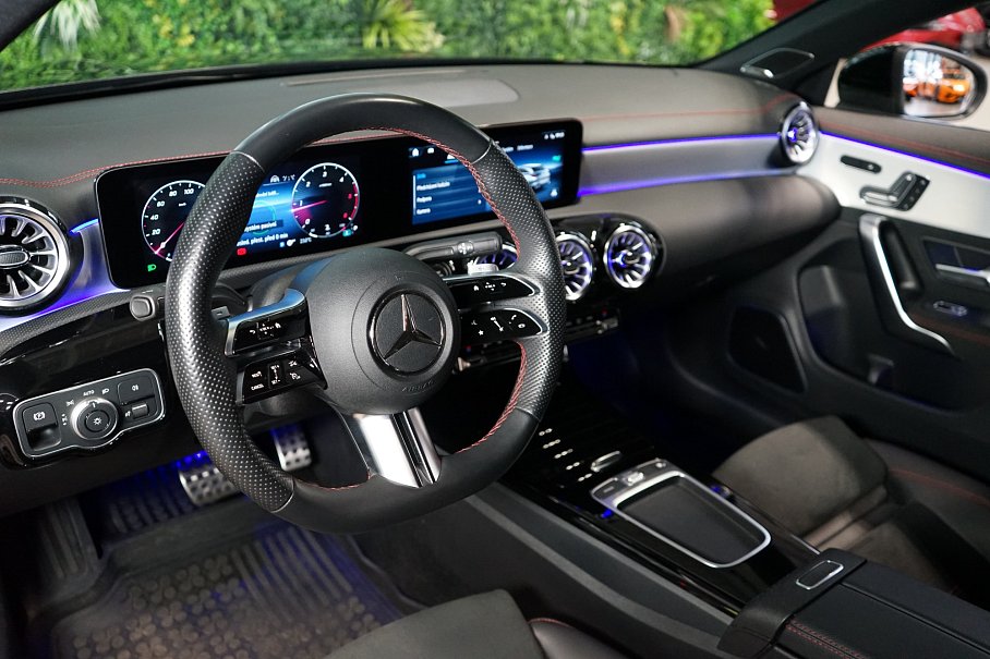 Mercedes-Benz CLA 200d Shooting Brake