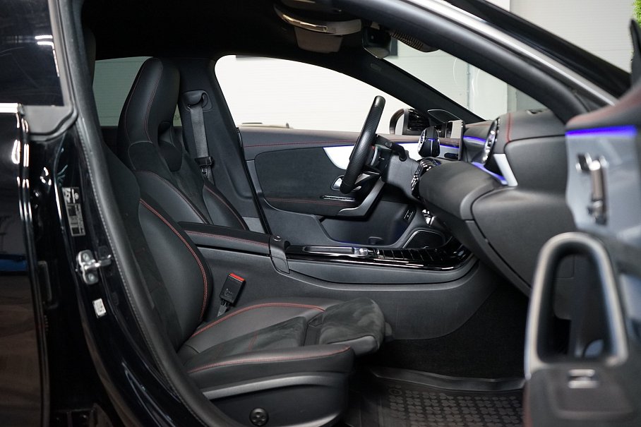 Mercedes-Benz CLA 200d Shooting Brake
