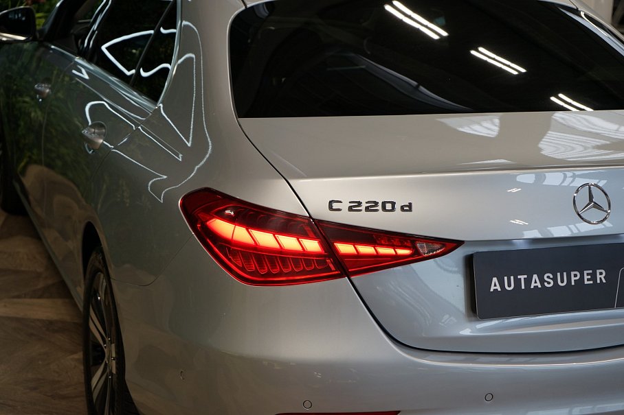 Mercedes-Benz Třída C 220d