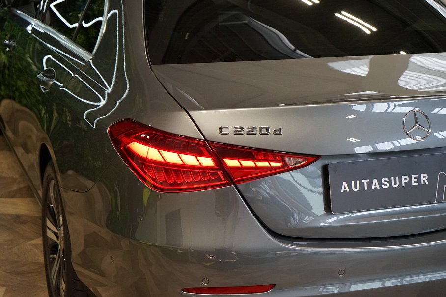 Mercedes-Benz Třída C 220d
