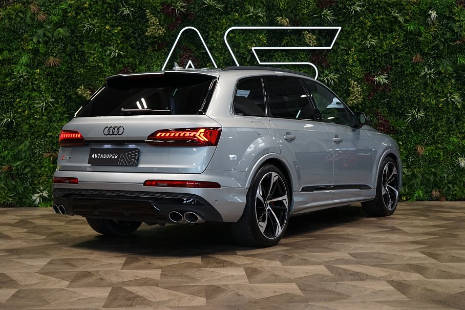 Audi SQ7 TFSI quattro