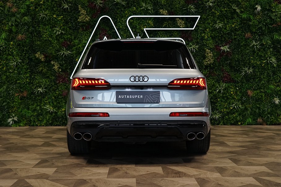 Audi SQ7 TFSI quattro