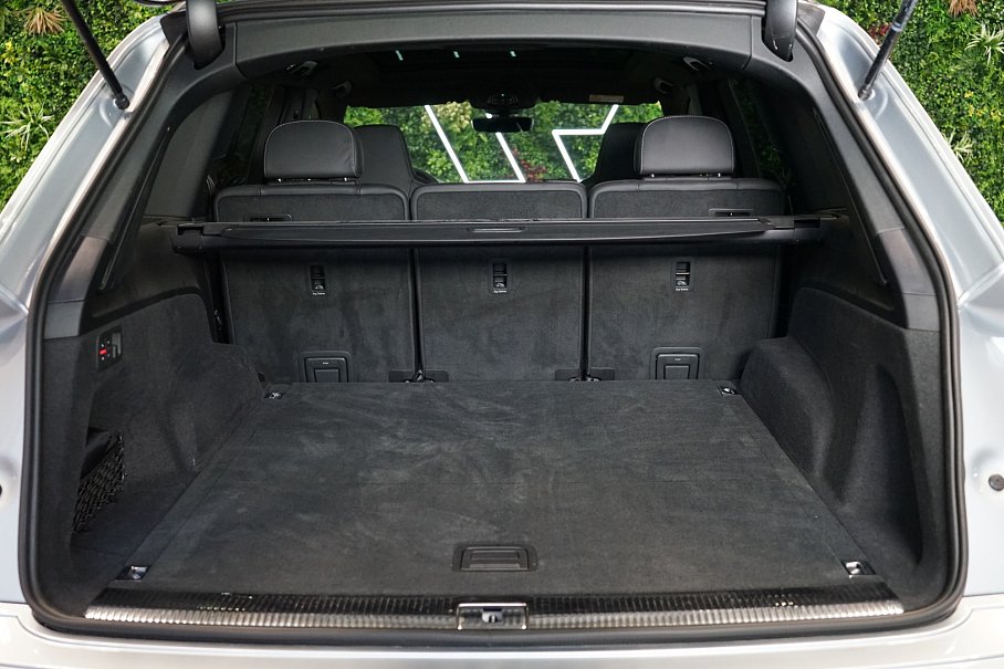 Audi SQ7 TFSI quattro