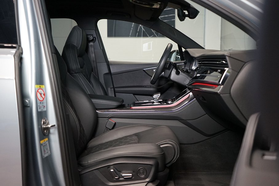 Audi SQ7 TFSI quattro