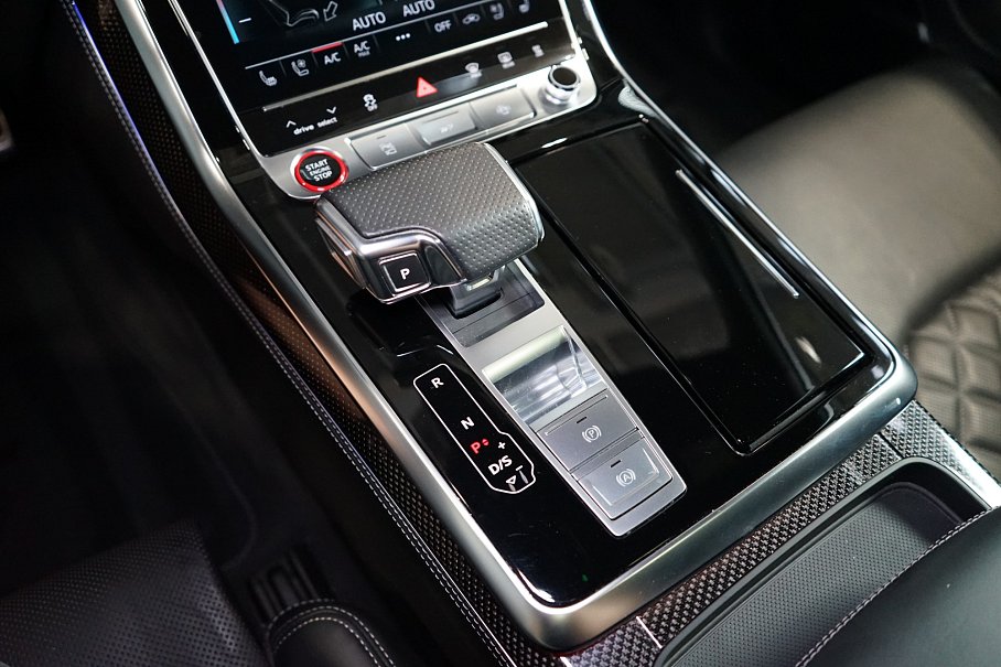 Audi SQ7 TFSI quattro