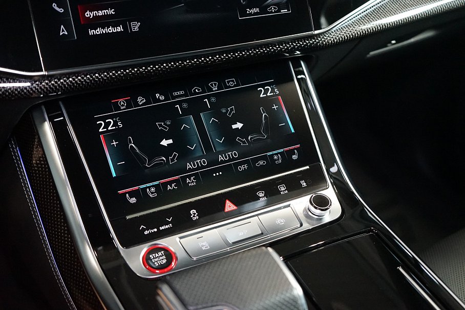 Audi SQ7 TFSI quattro