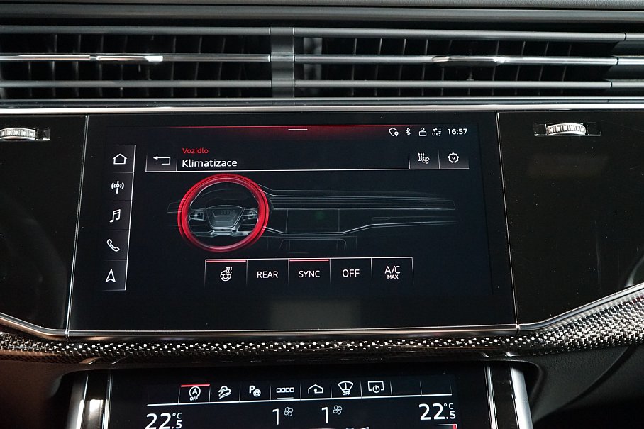 Audi SQ7 TFSI quattro