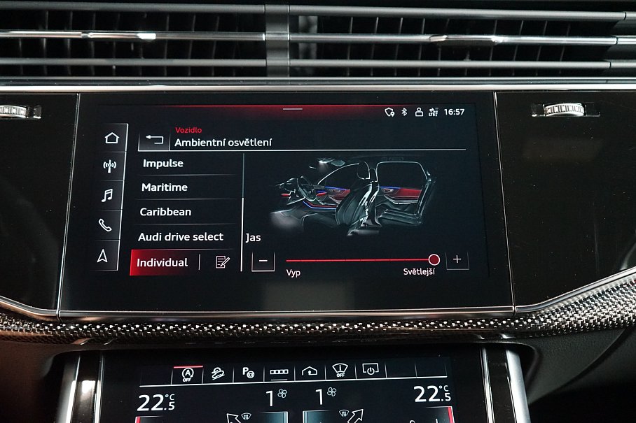 Audi SQ7 TFSI quattro