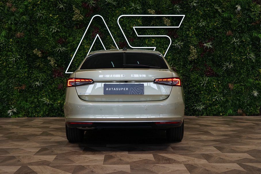 Škoda Superb 2.0 TDI L&K