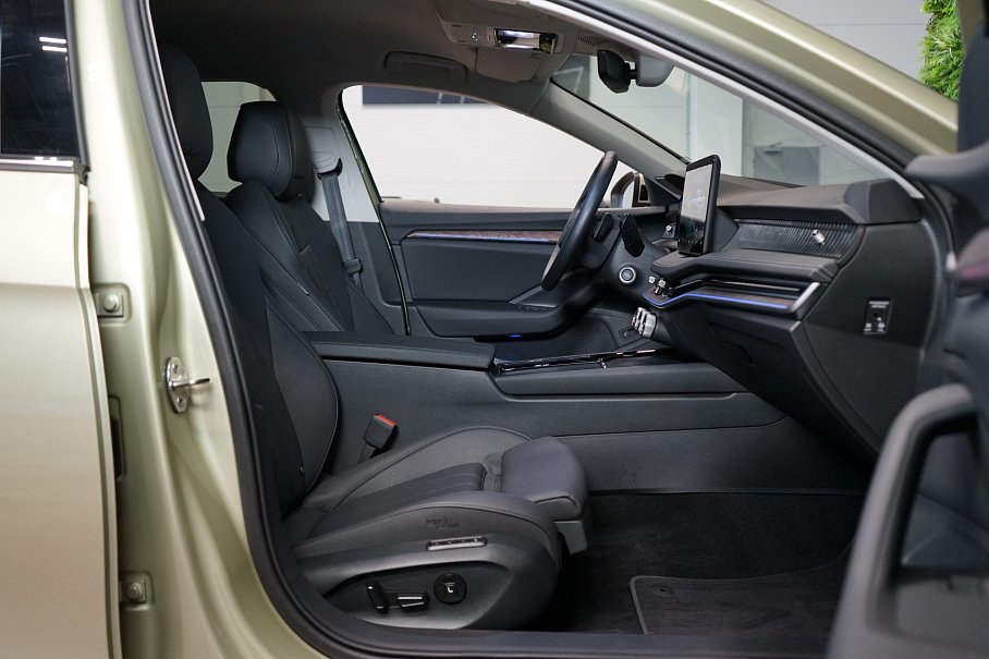 Škoda Superb 2.0 TDI L&K