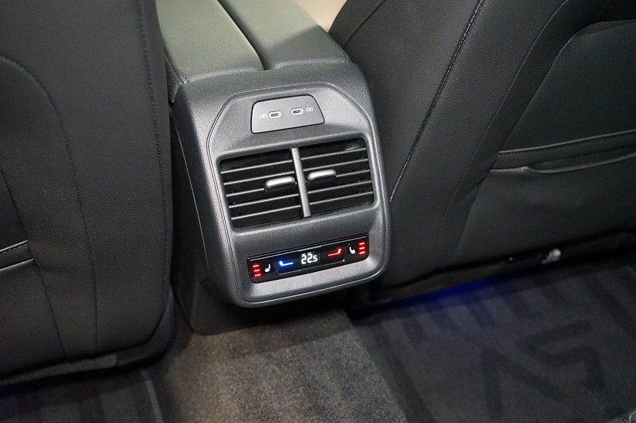 Škoda Superb 2.0 TDI L&K