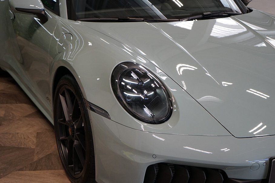 Porsche 911 992.2 Carrera GTS Cabriolet