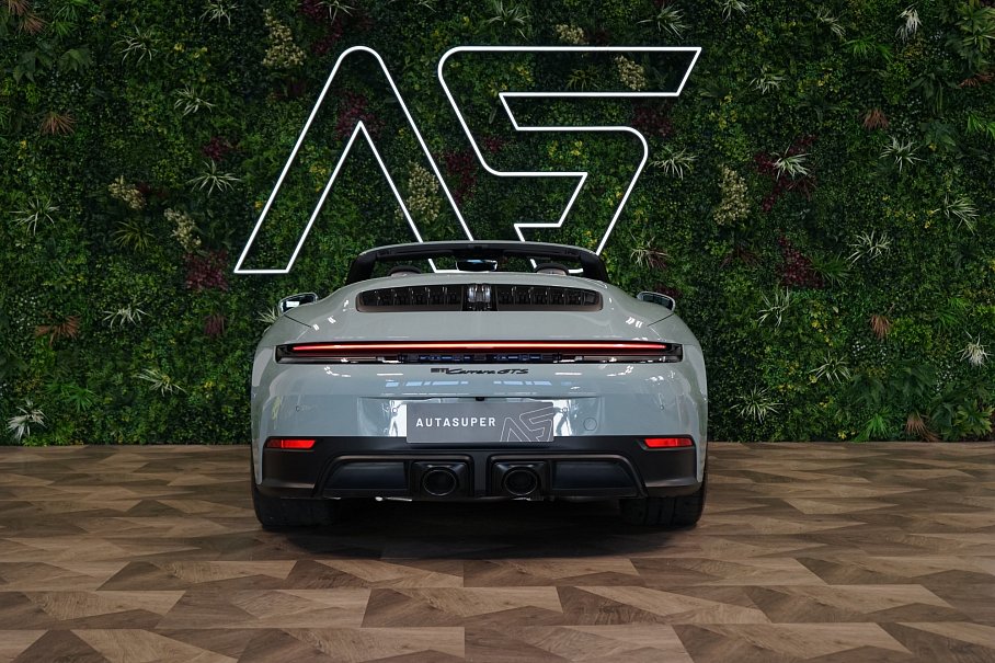 Porsche 911 992.2 Carrera GTS Cabriolet
