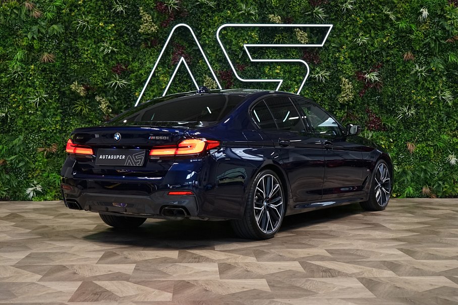 BMW Řada 5 M550i xDrive