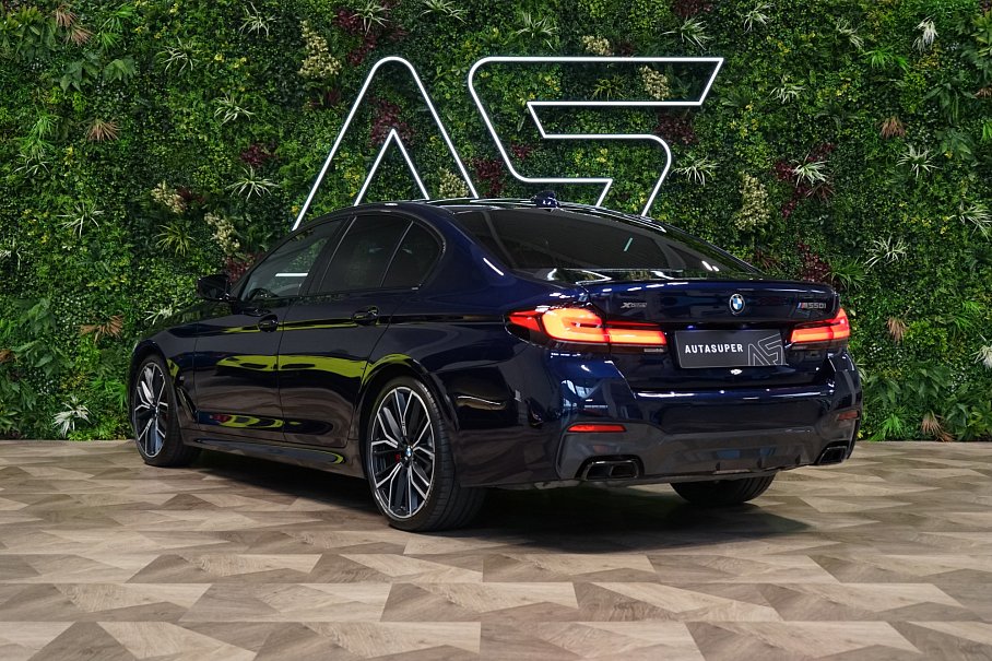 BMW Řada 5 M550i xDrive