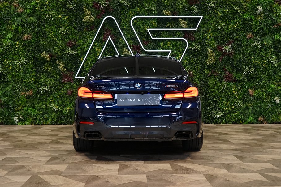 BMW Řada 5 M550i xDrive