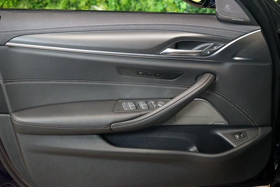 BMW Řada 5 M550i xDrive