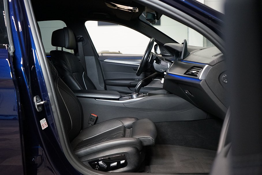 BMW Řada 5 M550i xDrive