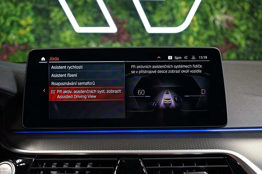BMW Řada 5 M550i xDrive