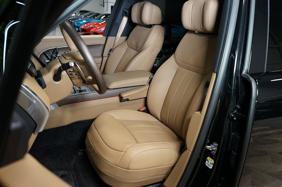 Land Rover Range Rover D350 LWB