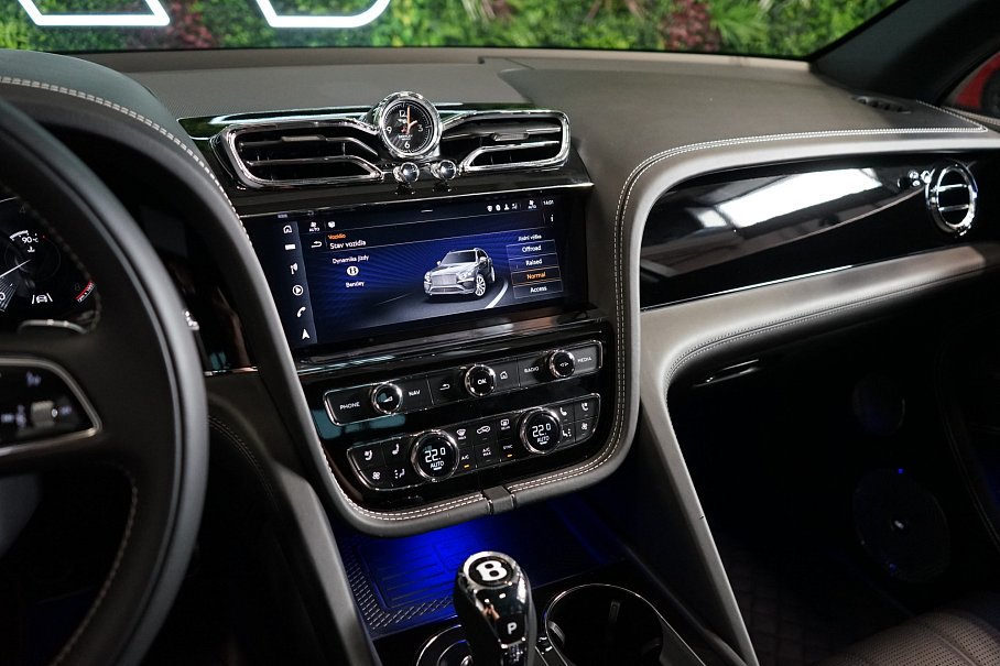 Bentley Bentayga V8