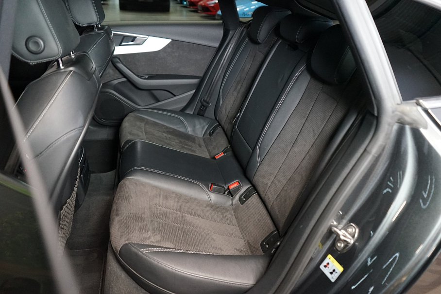Audi A5 2.0 TDI quattro Sportback
