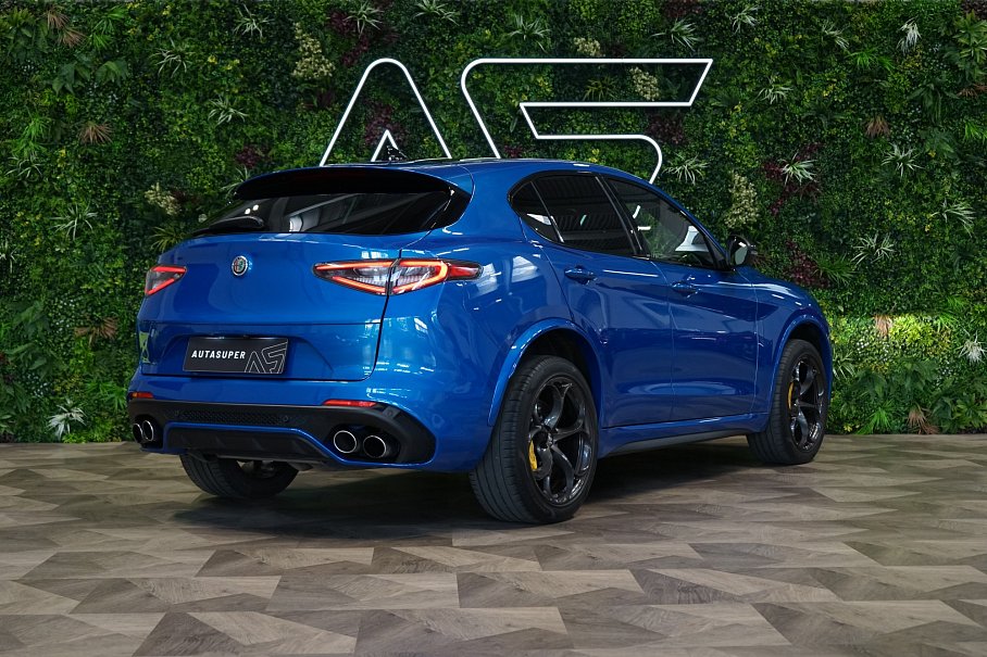 Alfa Romeo Stelvio Quadrifoglio