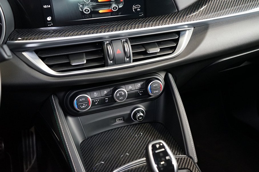 Alfa Romeo Stelvio Quadrifoglio