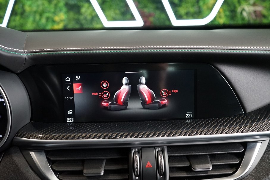 Alfa Romeo Stelvio Quadrifoglio