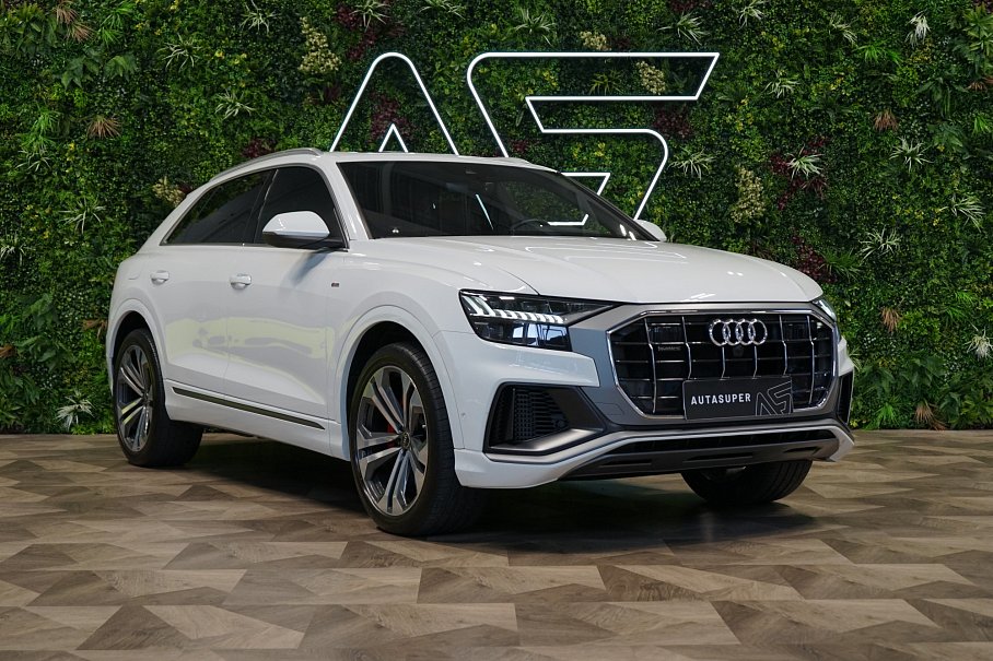 Audi Q8 55 TFSI quattro