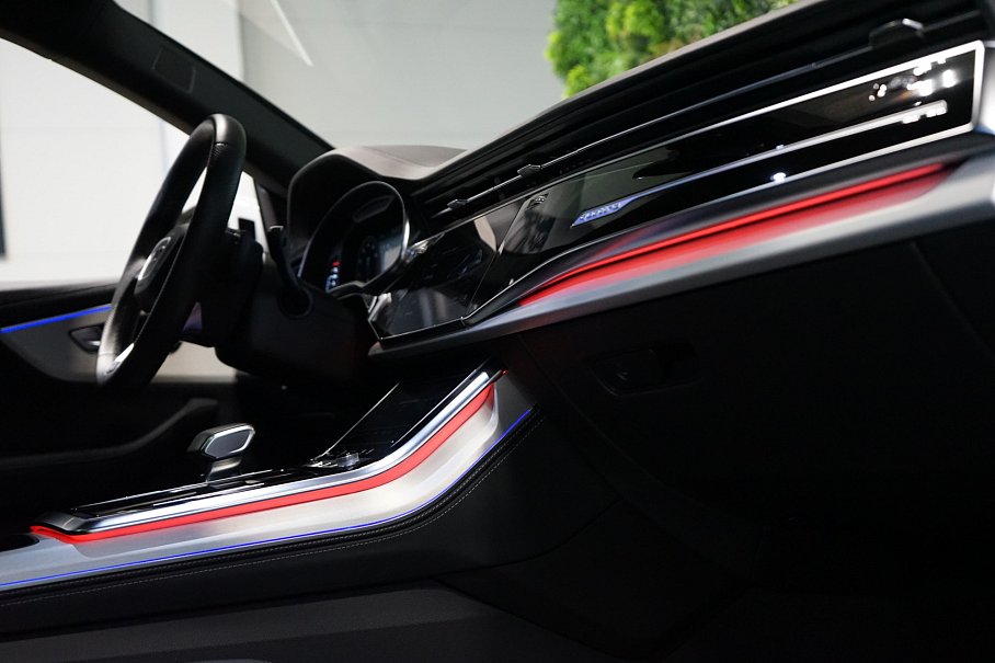 Audi Q8 55 TFSI quattro