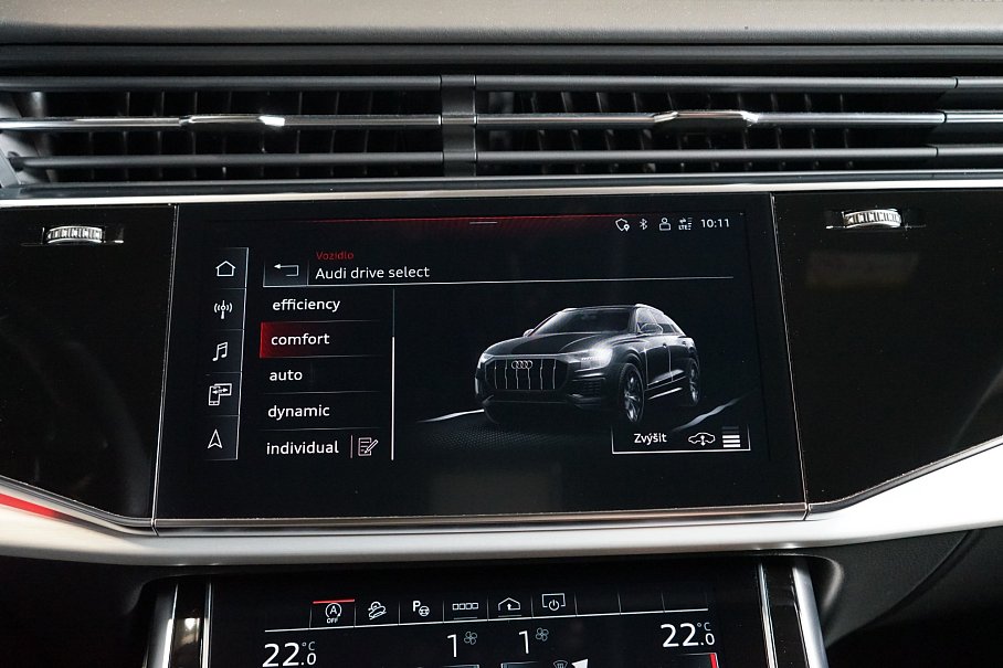 Audi Q8 55 TFSI quattro