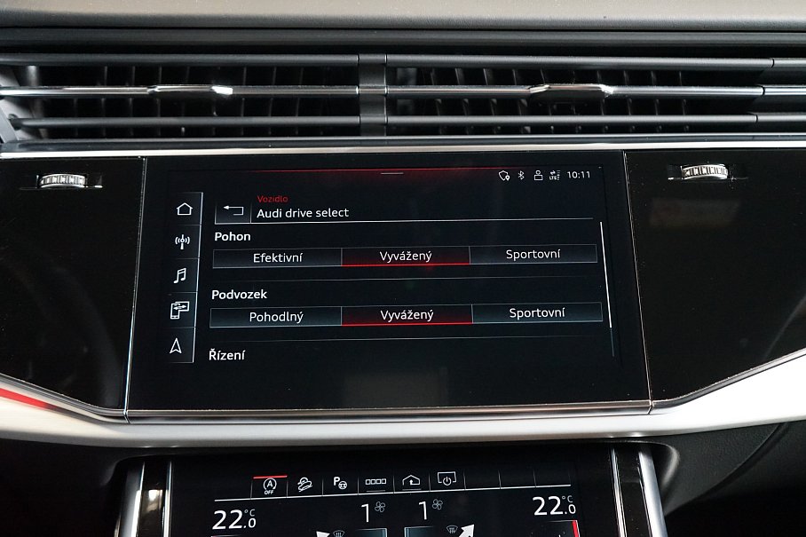 Audi Q8 55 TFSI quattro